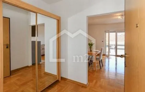 komforan penthouse spektakularan pogled - slika 10