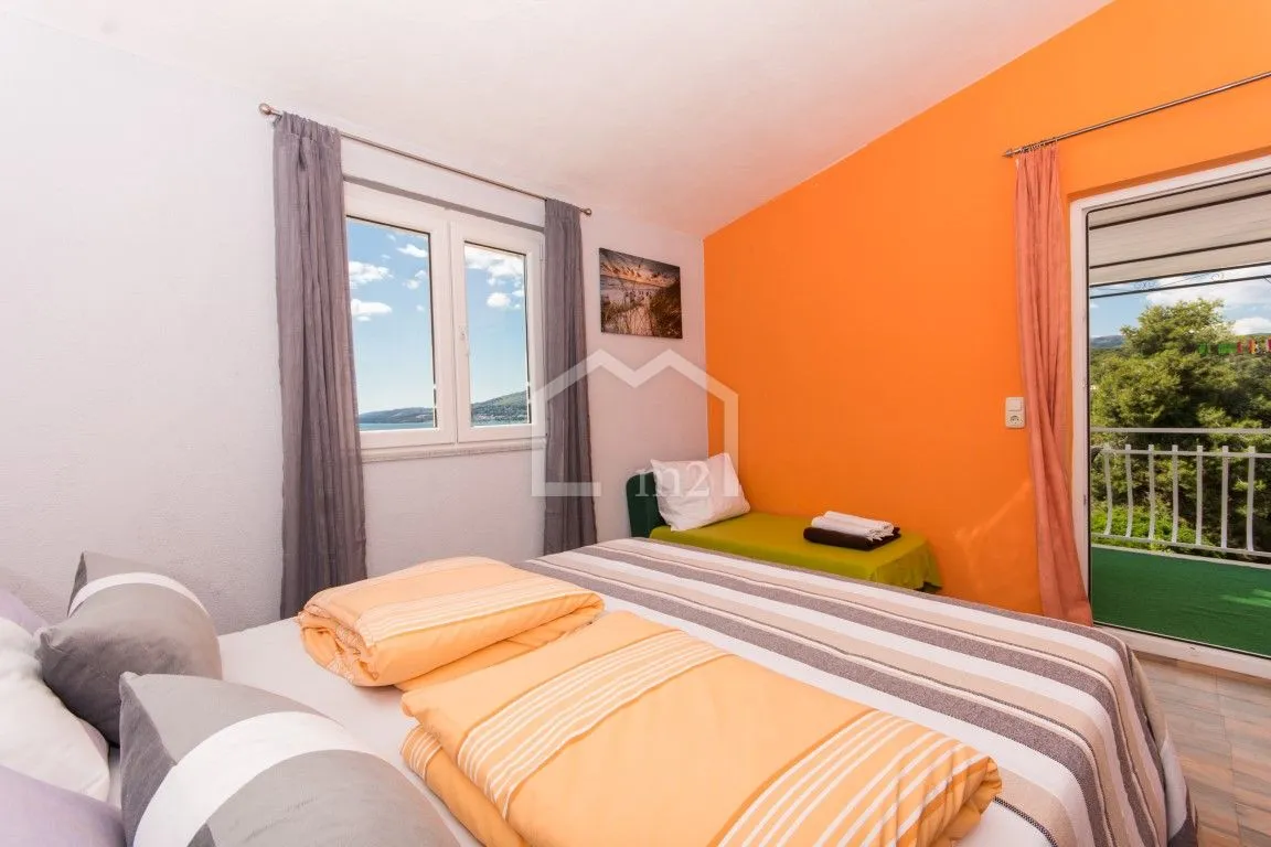 apartmanska kuća bazen i blizina mora - slika 26