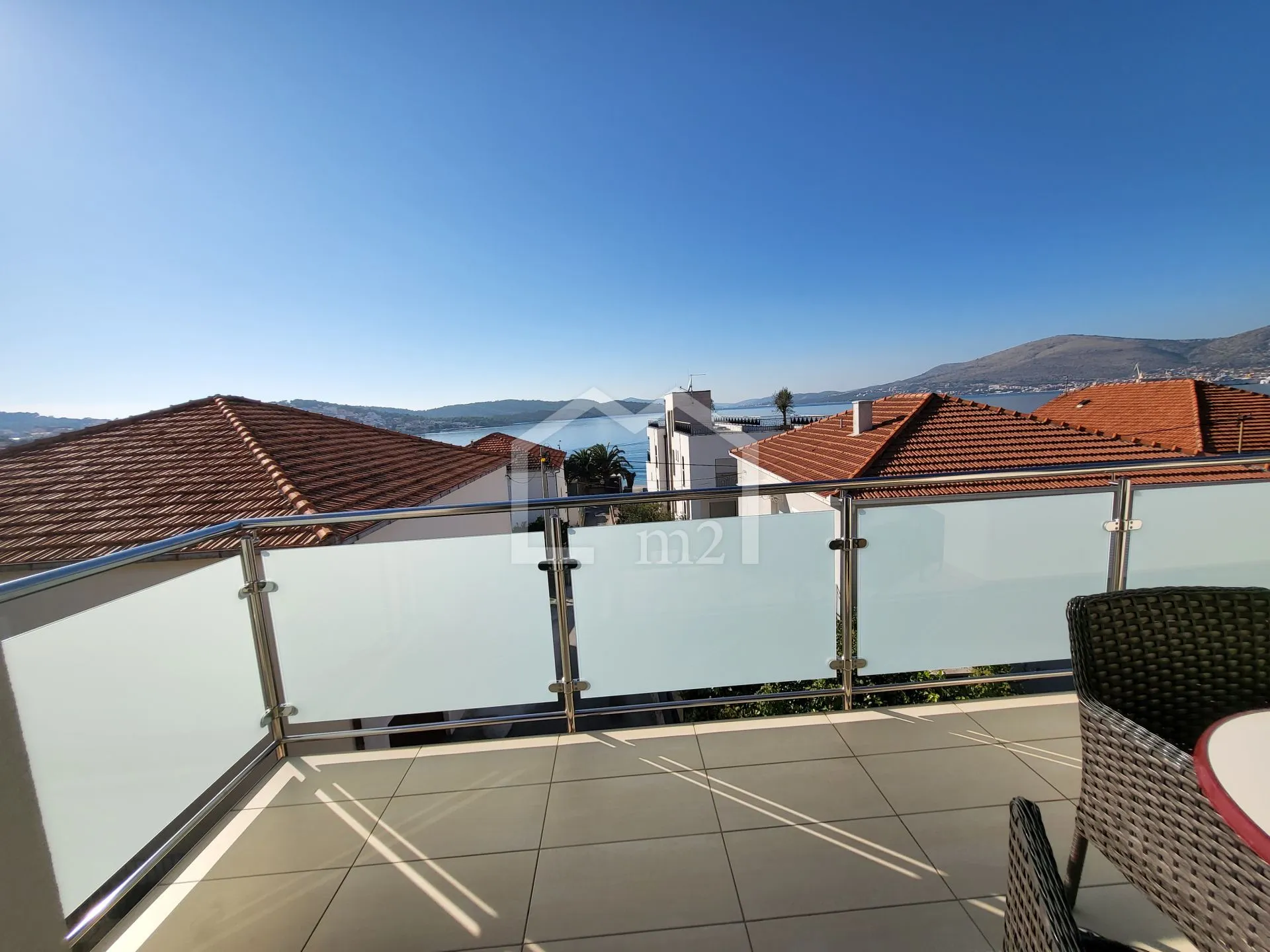 Apartmanska Kuća - Blizina Mora - Okrug Gornji, Okrug