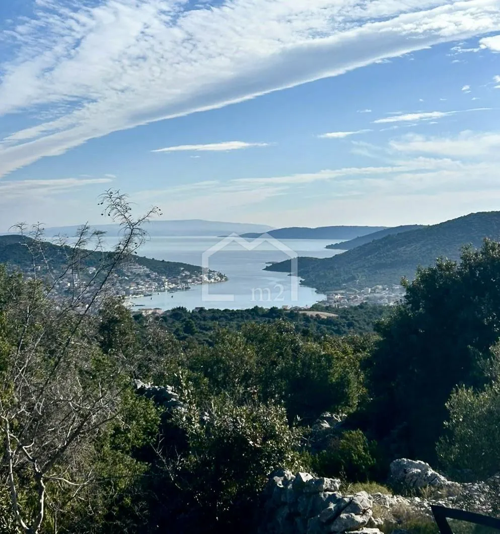 Građevinsko - Otvoreni Pogled Na More Vinišće - Vinišće, Marina