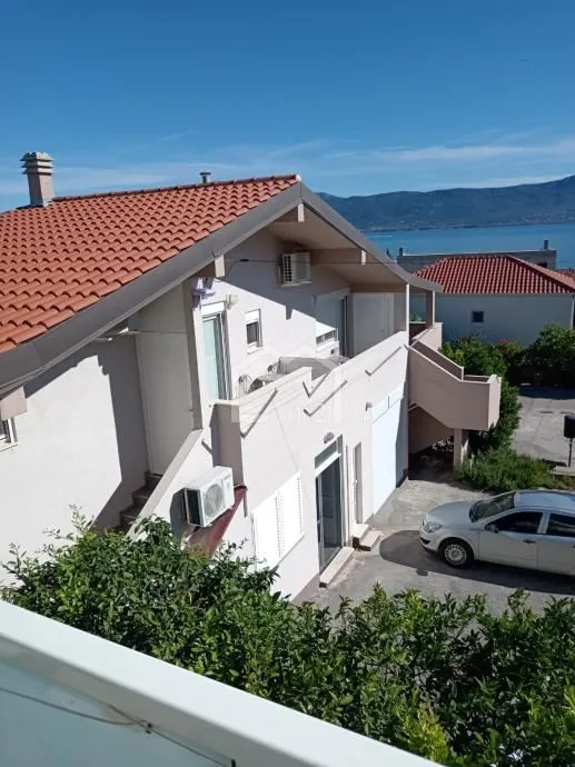 dvije apartmanske kuće blizina i pogled na more - slika 24