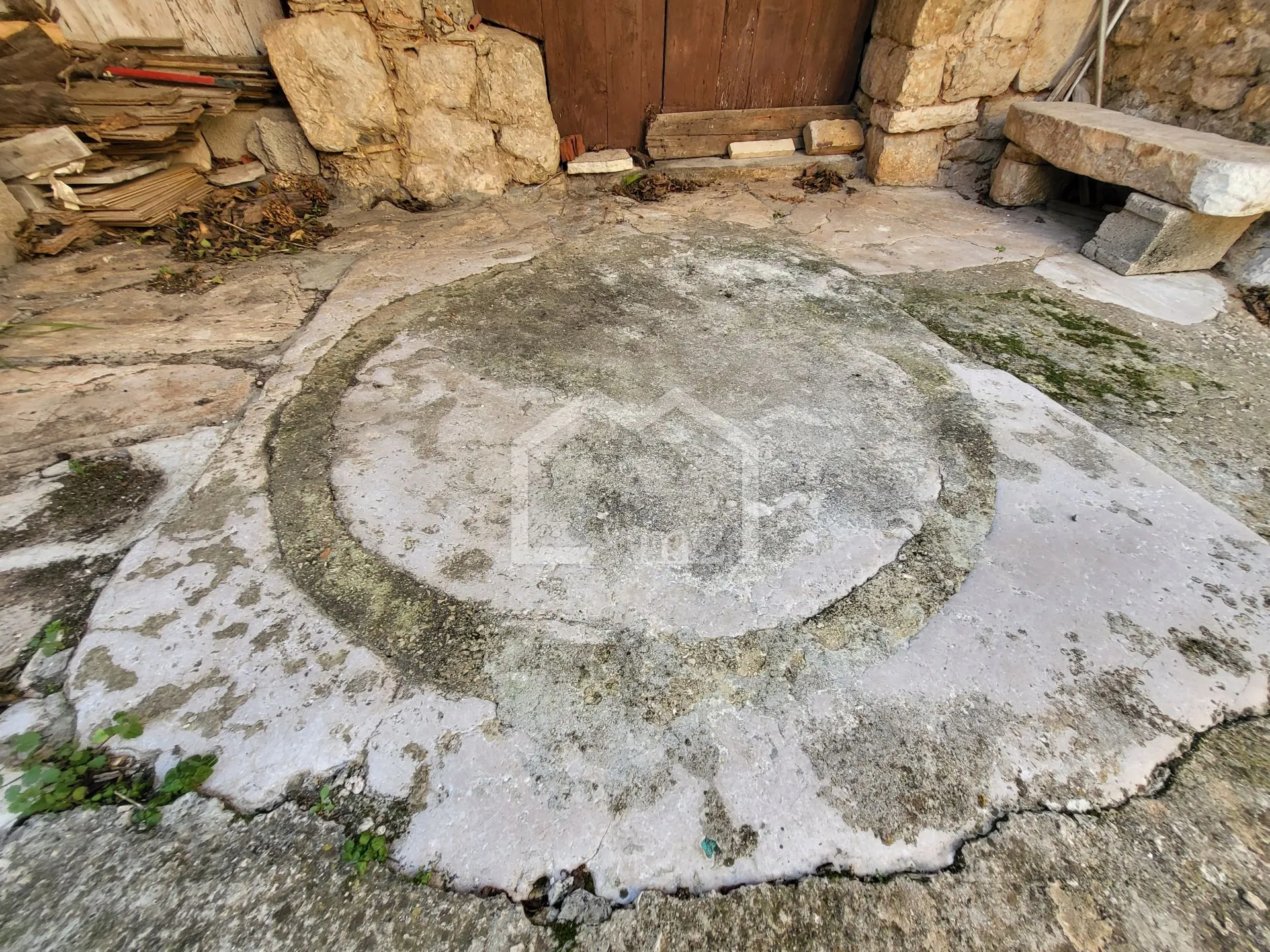 hvar,vrbanj,stare kuće - slika 34