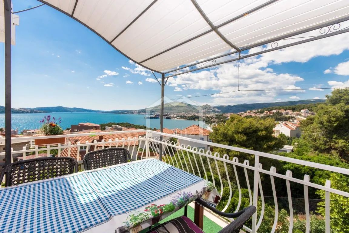 apartmanska kuća bazen i blizina mora - slika 24