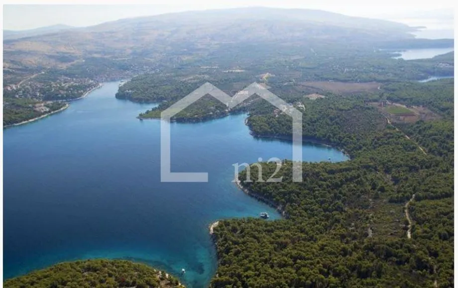 zemljište: milna, 2300.00 m2 - slika 2
