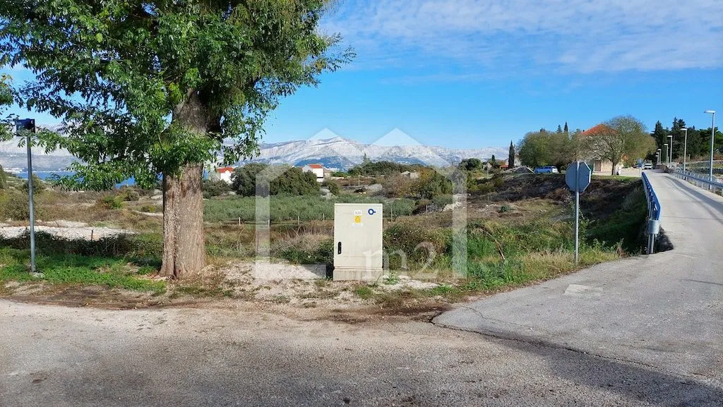 građevinsko zemljište - škrip, brač - slika 2