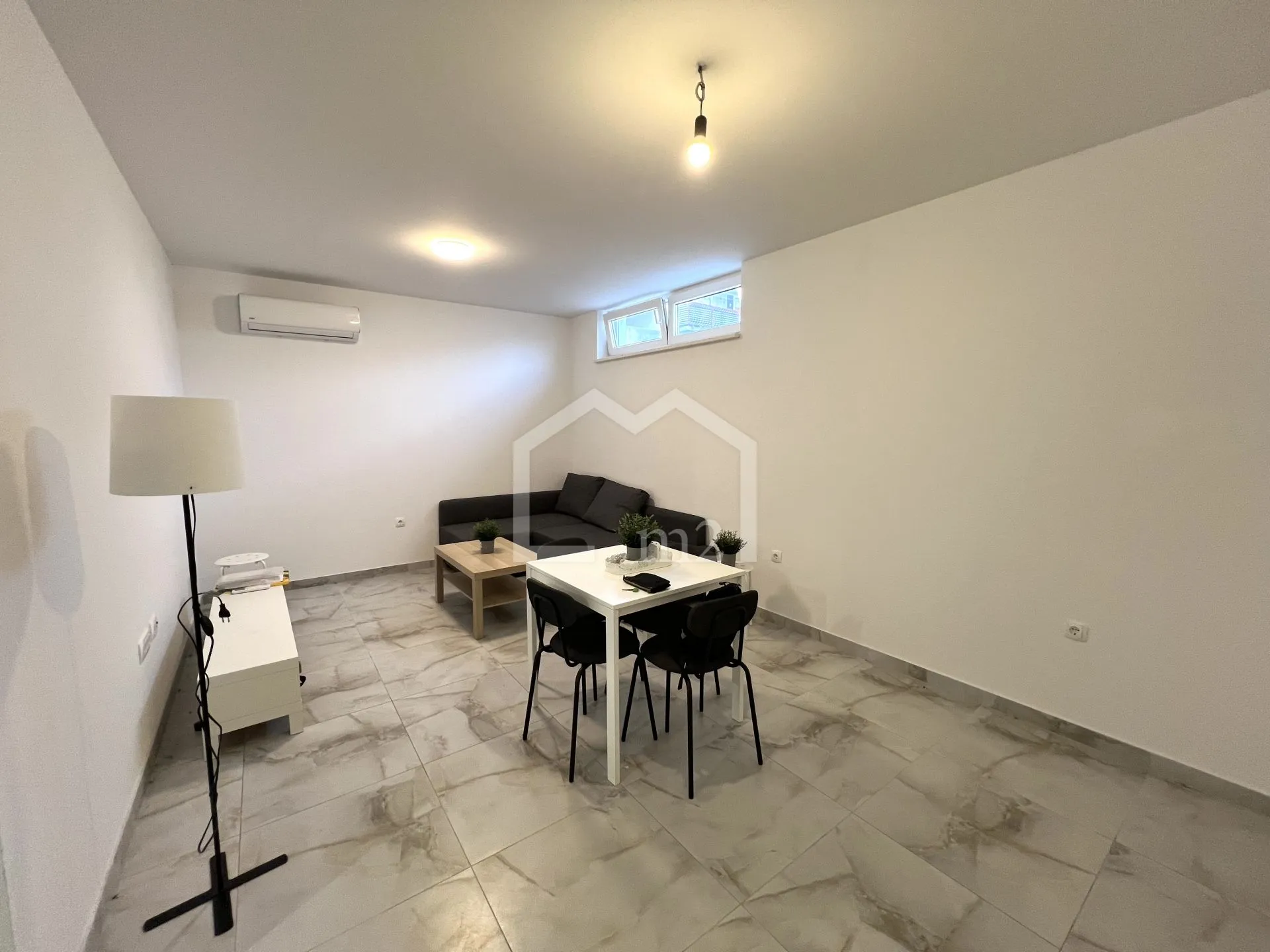 jednosoban,parkirno mjesto-kaštel g. - slika 3
