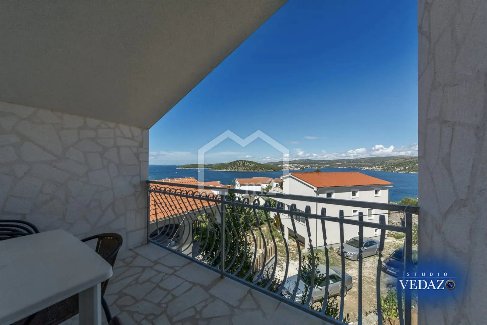 apartmanska kuća blizina mora - s vezom za brod - slika 26