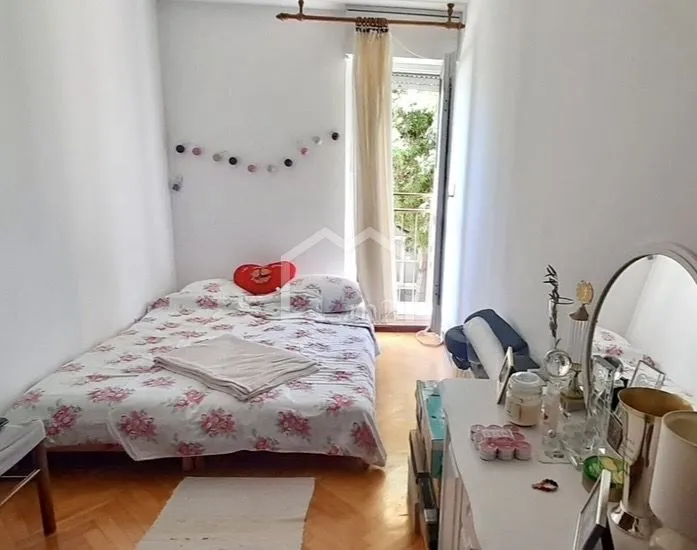 trosoban obiteljski stan mertojak i pogled na more - slika 16