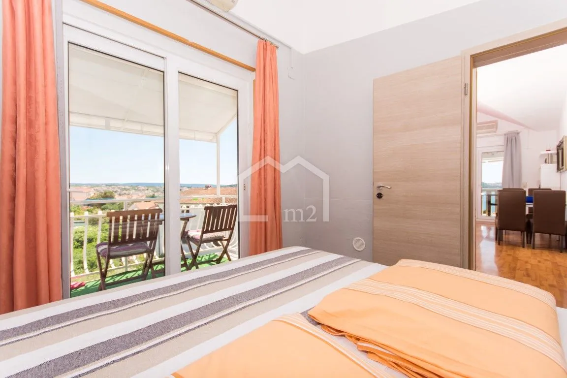apartmanska kuća bazen i blizina mora - slika 42