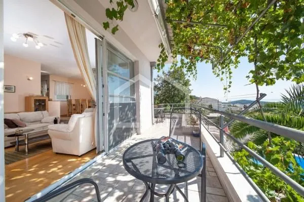 samostojeća vila,makarska - slika 32
