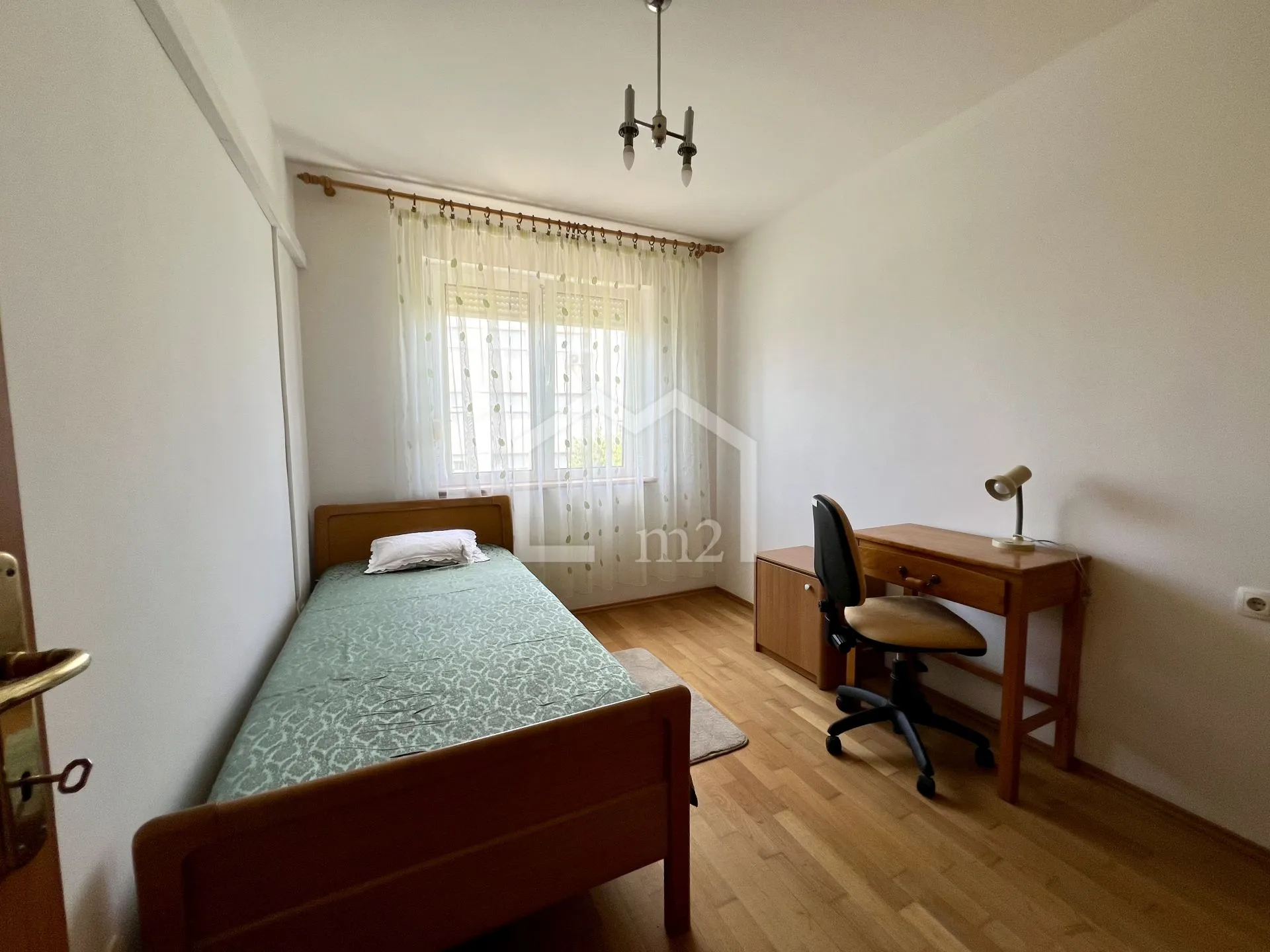 dugoročno komforan dvosoban blizina grada - slika 10