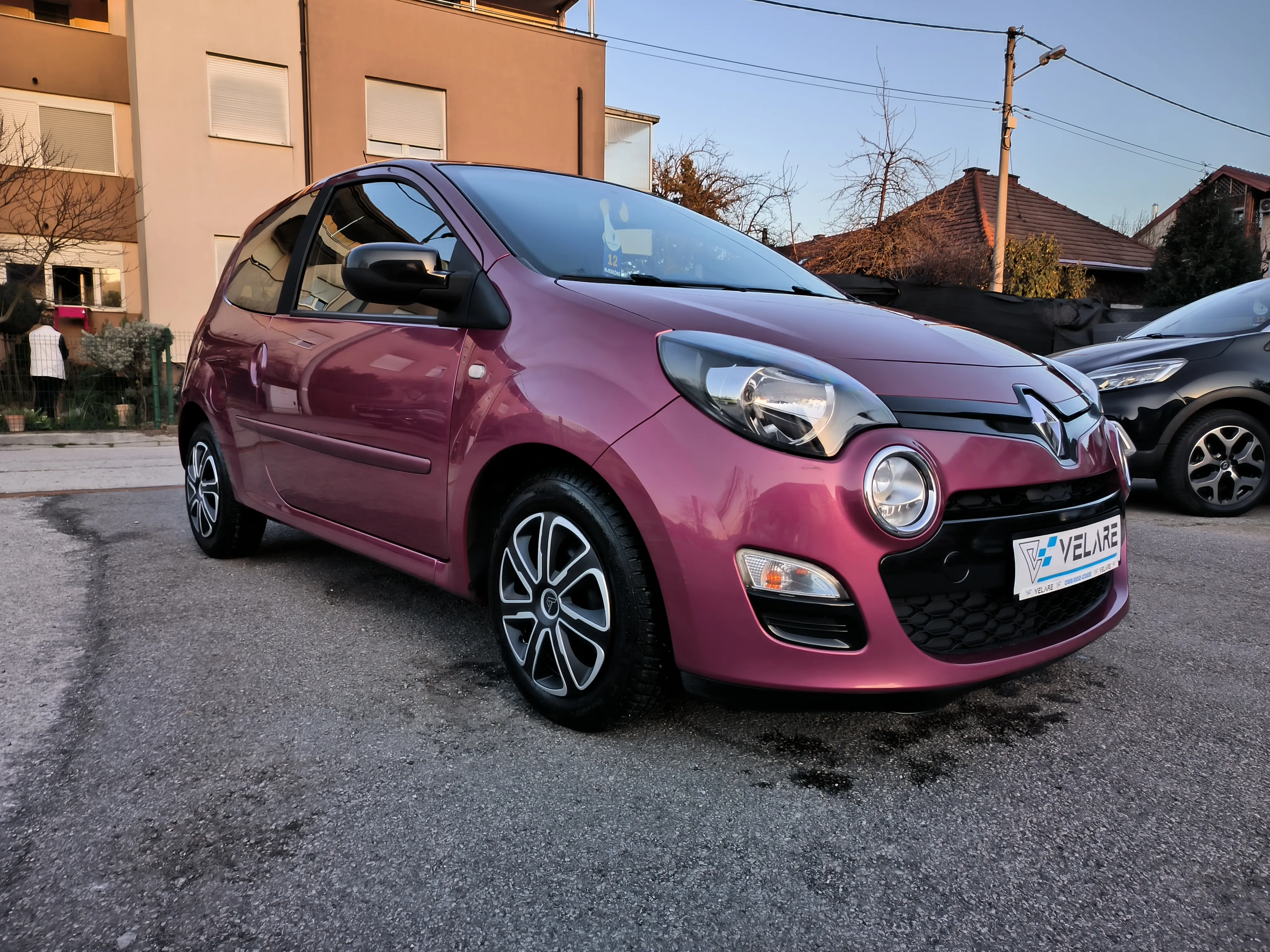 renault twingo 1,2 dynamique, v. servis, jamstvo, reg. 1 godinu - slika 4