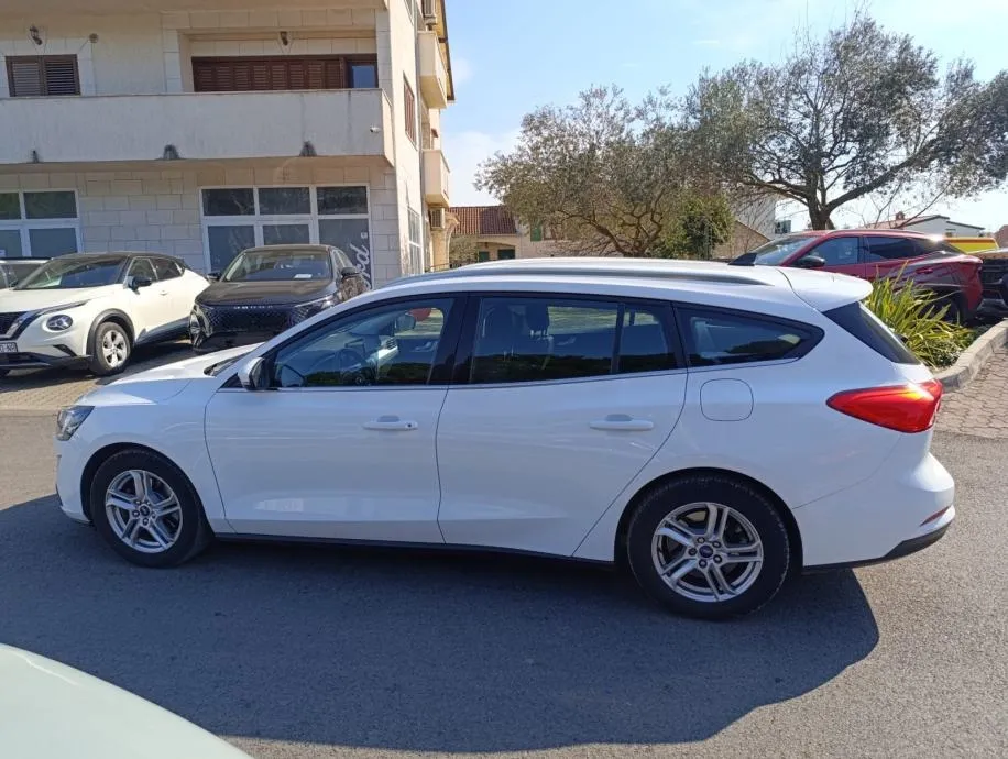 ford focus 1,5 ecoblue - slika 4