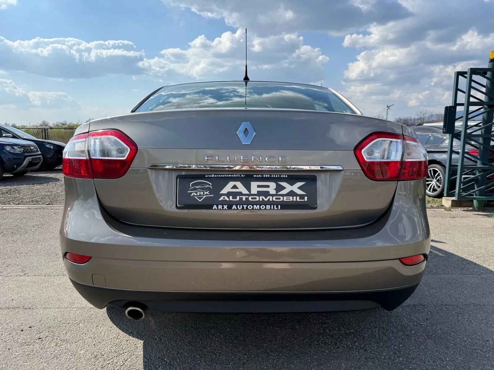 renault fluence 1.5dci °automatska klima°nije uvoz°prvi vlasnik° - slika 21