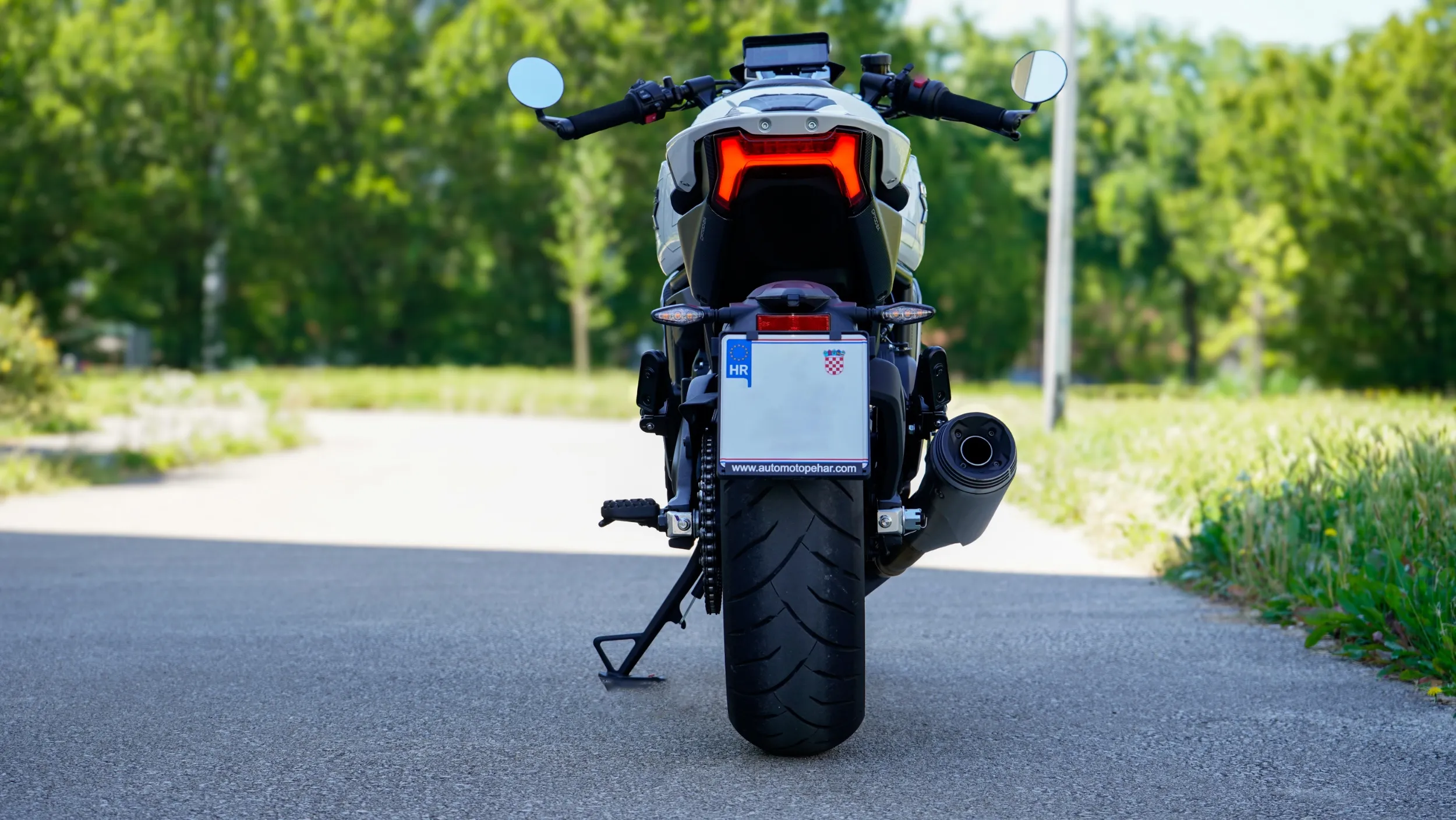 cf moto 700cl-x sport | tvornička garancija - slika 16