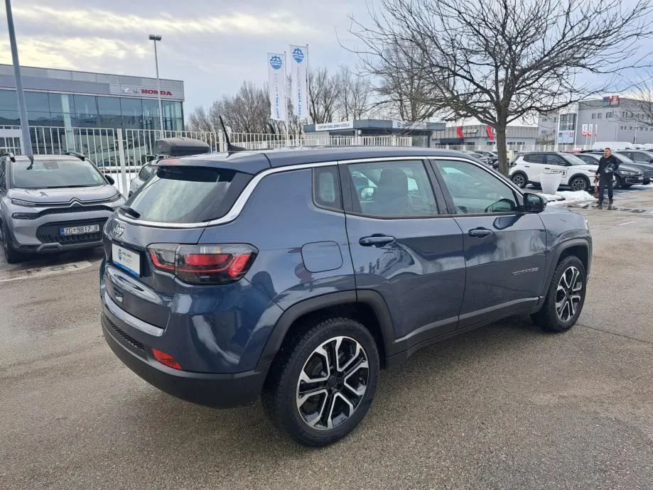 jeep compass 1.5 e-hybrid 130 dct fwd altitude - slika 5