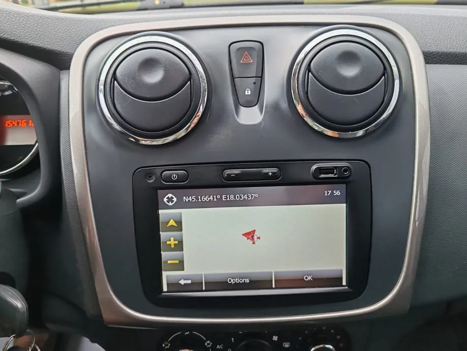 dacia sandero stepway 1,5 dci 90 reg03.05.2026 , 2013. g. ,154000 km - slika 15