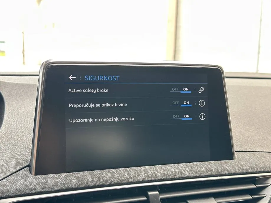 peugeot 5008 1,2 puretech *allure* 7 sjedala * jamstvo 24 mjeseca! - slika 22