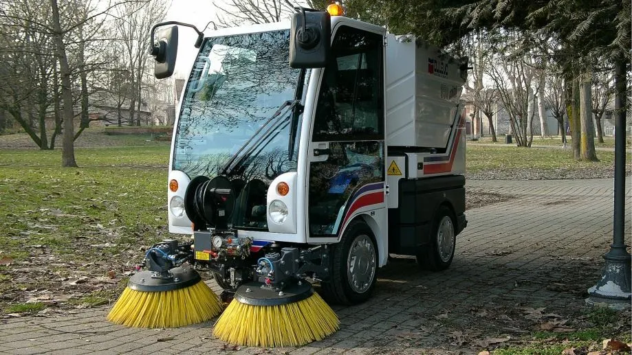 dulevo ulični čistać sweeper 850 - slika 12