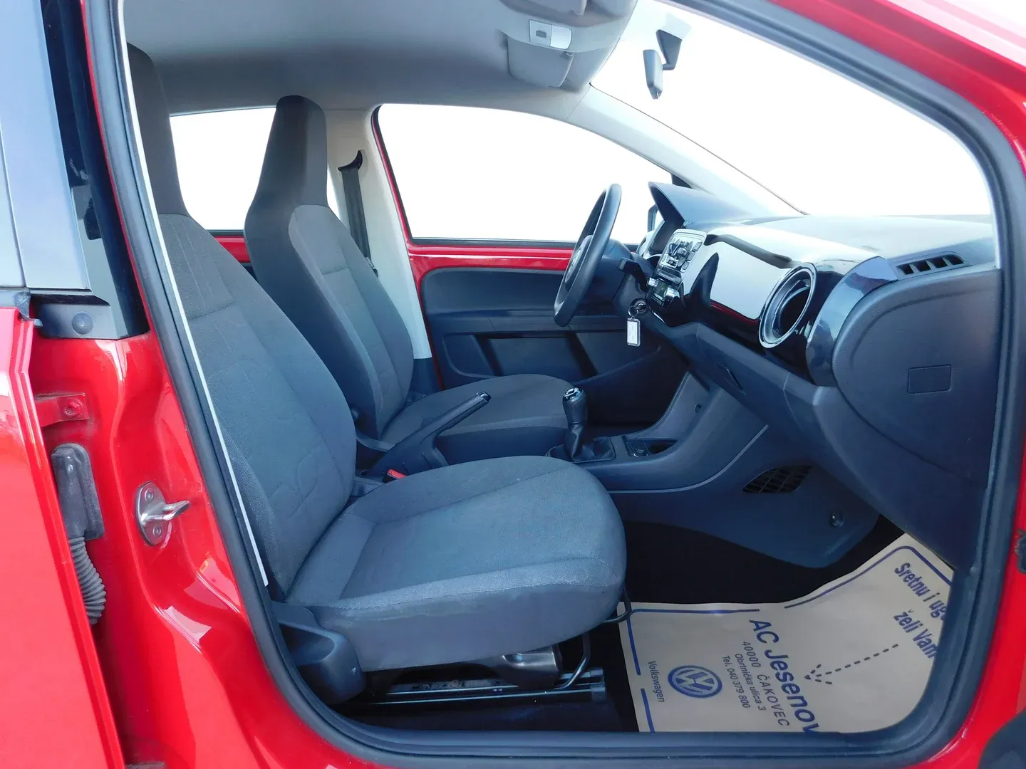 05793 volkswagen up! move up! 1,0 - slika 10