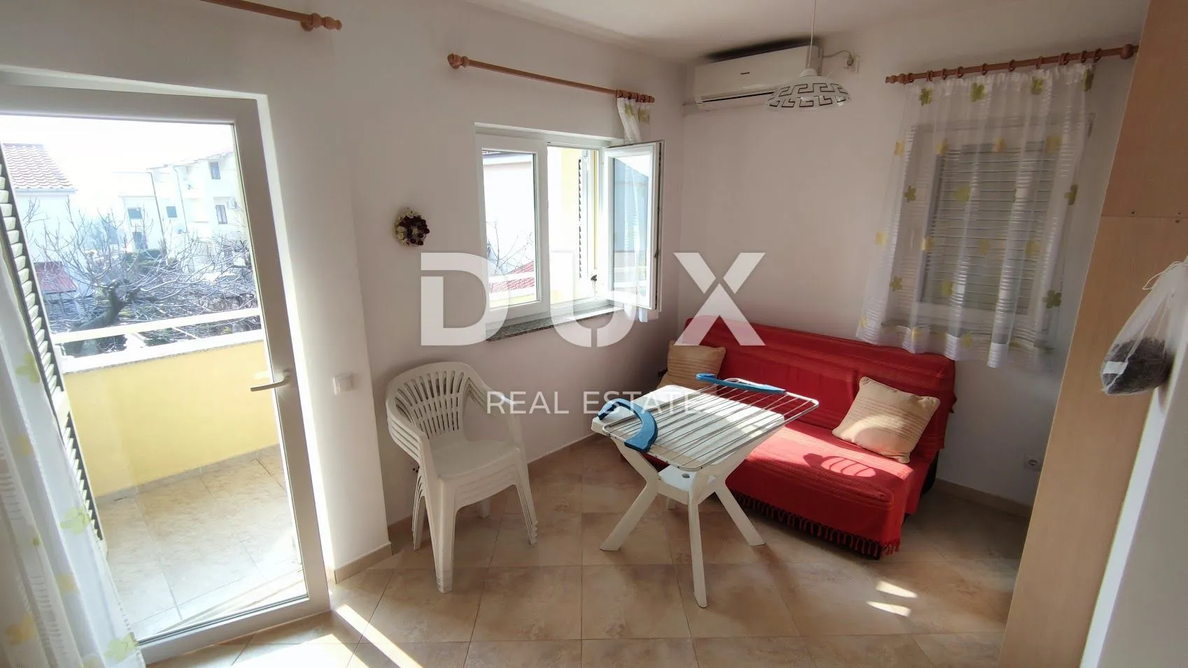 otok krk, baška - dvojna kuća sa dva apartmana - slika 33