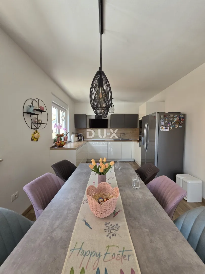 pula, nova veruda, kuća, 290 m2, 3 stambene jedinice - slika 15
