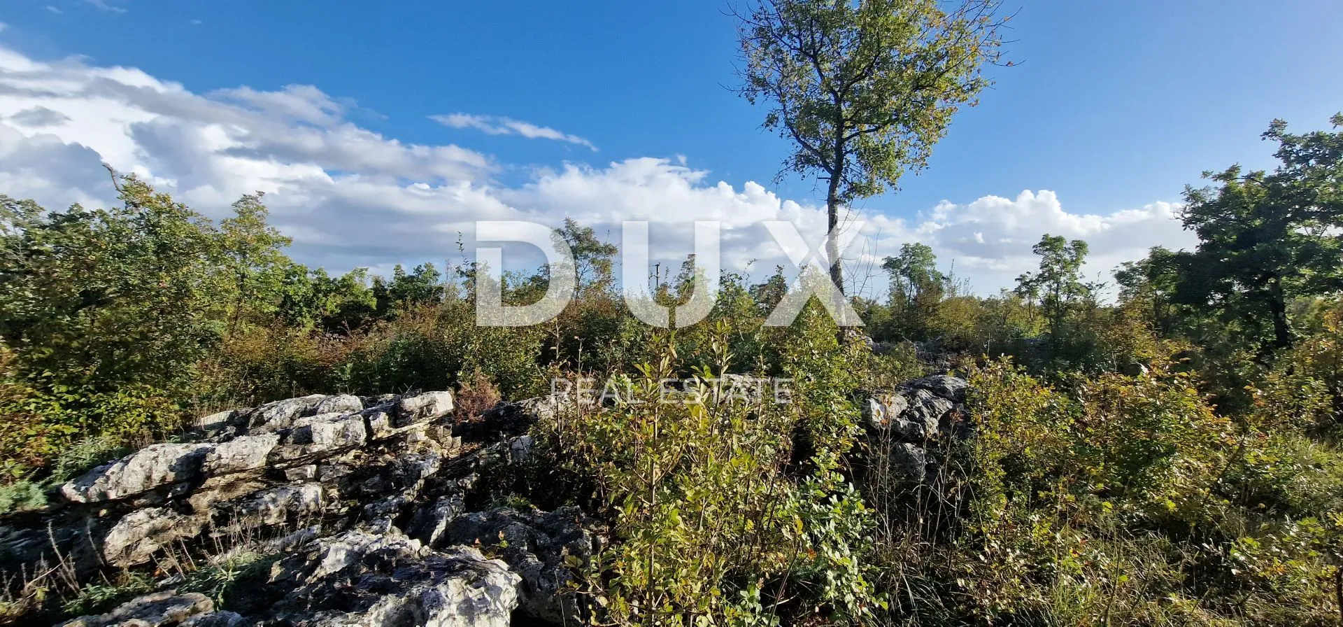 istra, labin - građevinsko zemljište od 1.036 m2 - slika 9