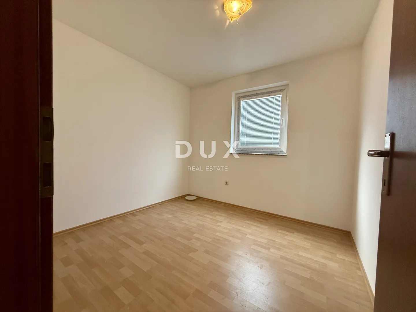 otok krk, njivice, 3-sobni stan, 79 m2, pogled na more - slika 4