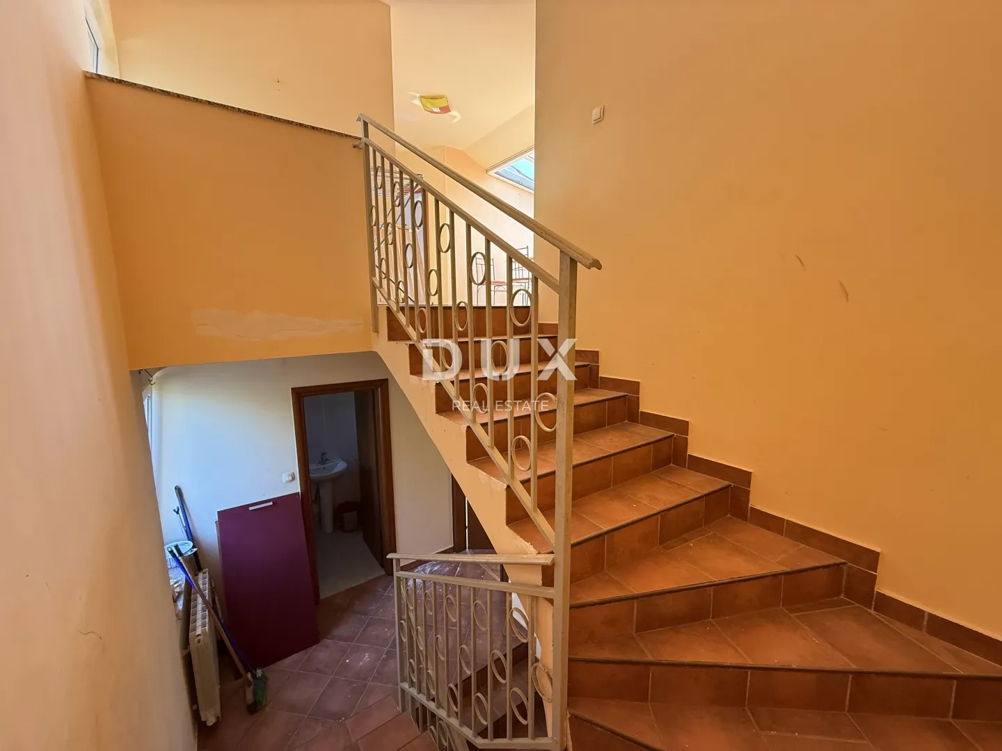kostrena - 4s + db, 125m2 s panoramskim pogledom i okucnicom - slika 14
