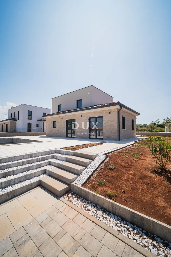istra,poreč prekrasna nova vila u mirnom okruženju! - slika 11