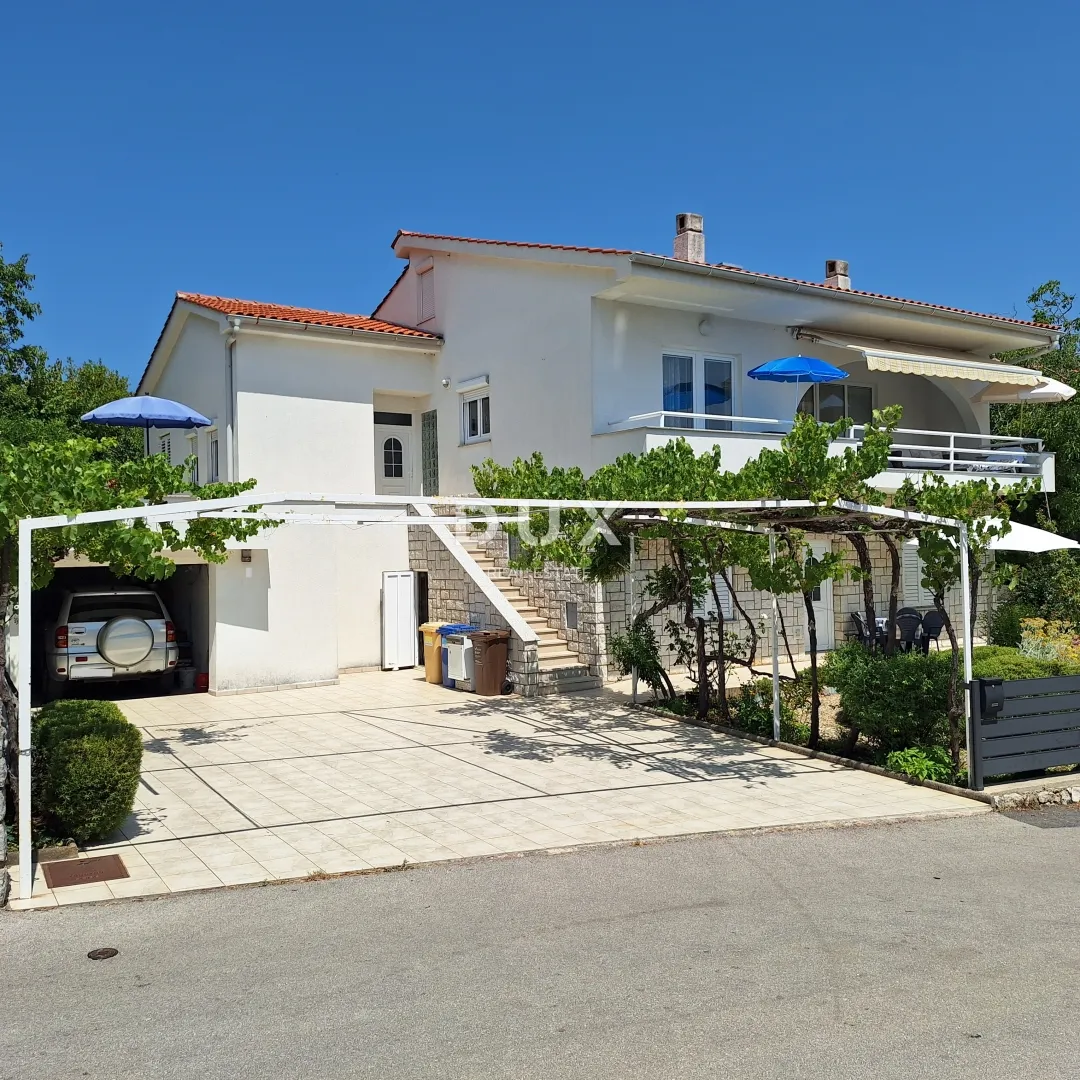 otok krk, grad krk - samostojeća kuća na odličnoj lokaciji - slika 90