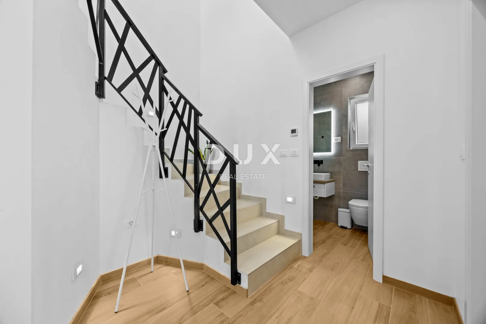 istra, galižana, dvojna vila, 100 m2, pogled na more - slika 21
