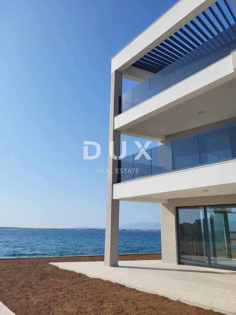 privlaka, zadar - s7 luksuzna novogradnja u 1. redu do mora - slika 15