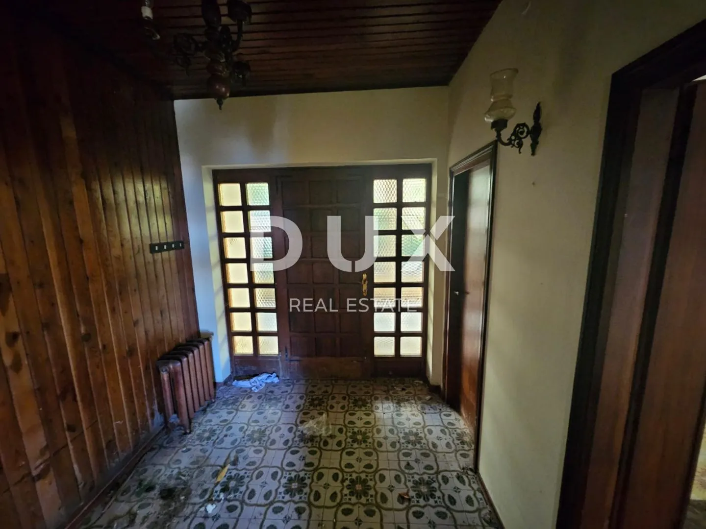 opatija, centar- samostojeća kuća 250m2 s panoramskim pogledom na more + okoliš 740m2 - slika 31