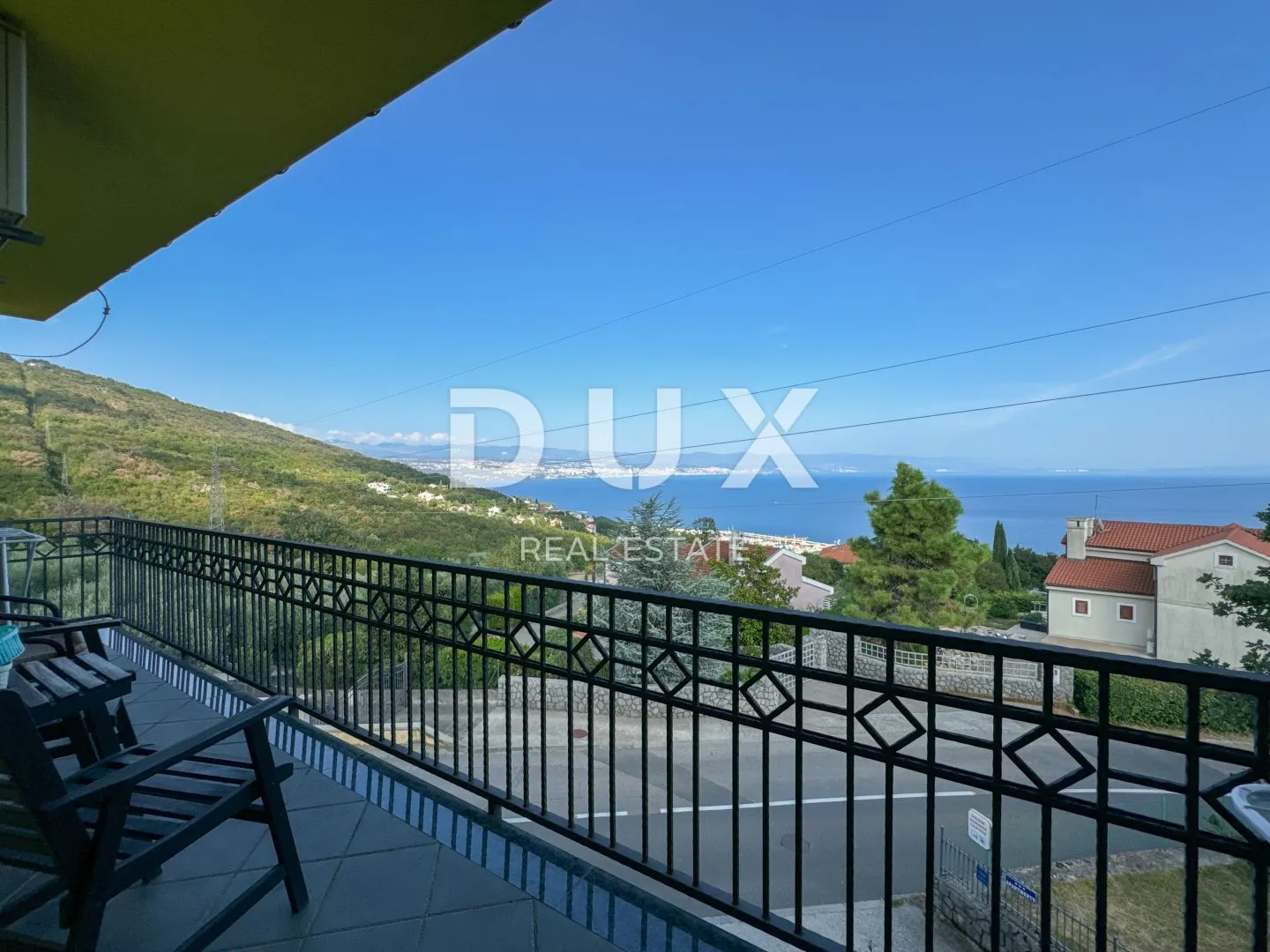 OPATIJA, IČIĆI – veći stan u privatnoj kući s vrhunskim pogledom na more, terasa, blizina mora - Ičići, Opatija