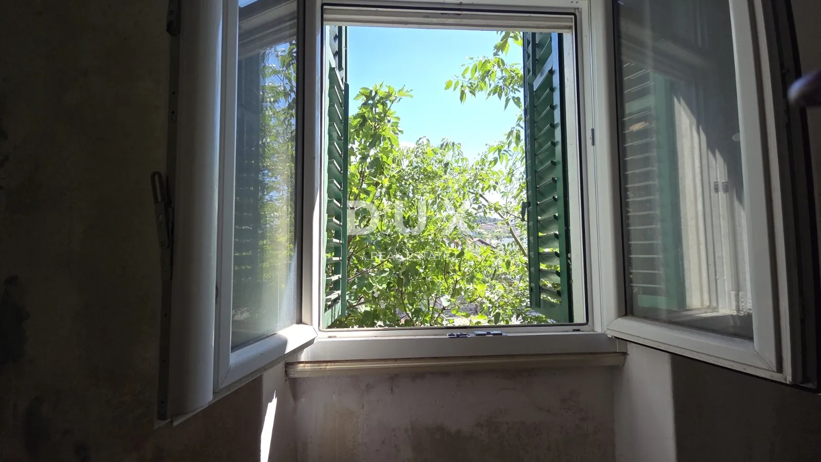 rijeka, sušak - 3s+db stan, 89m2, za adaptaciju! - slika 8