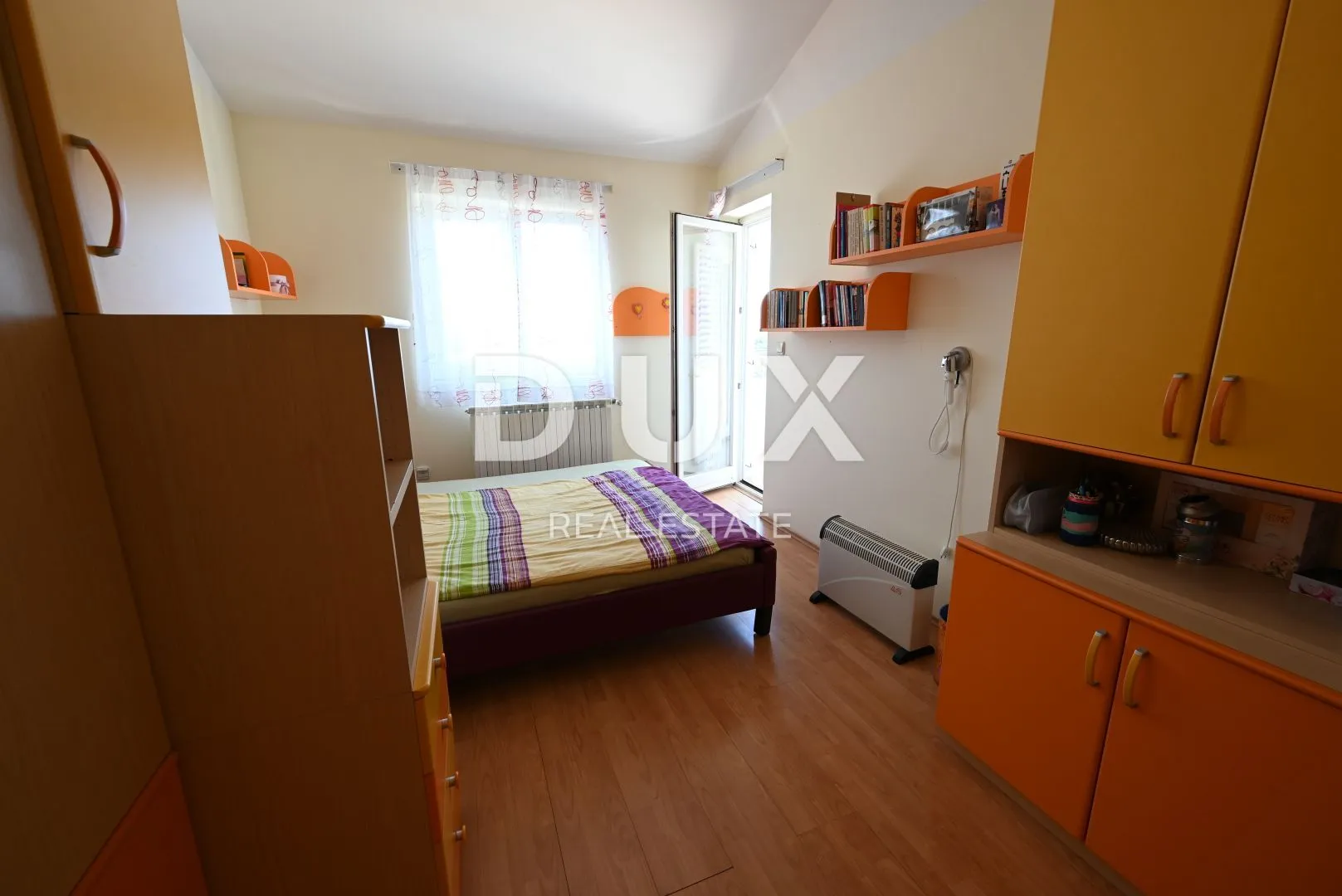 istra, pula obiteljska vila s pogledom na more! - slika 39