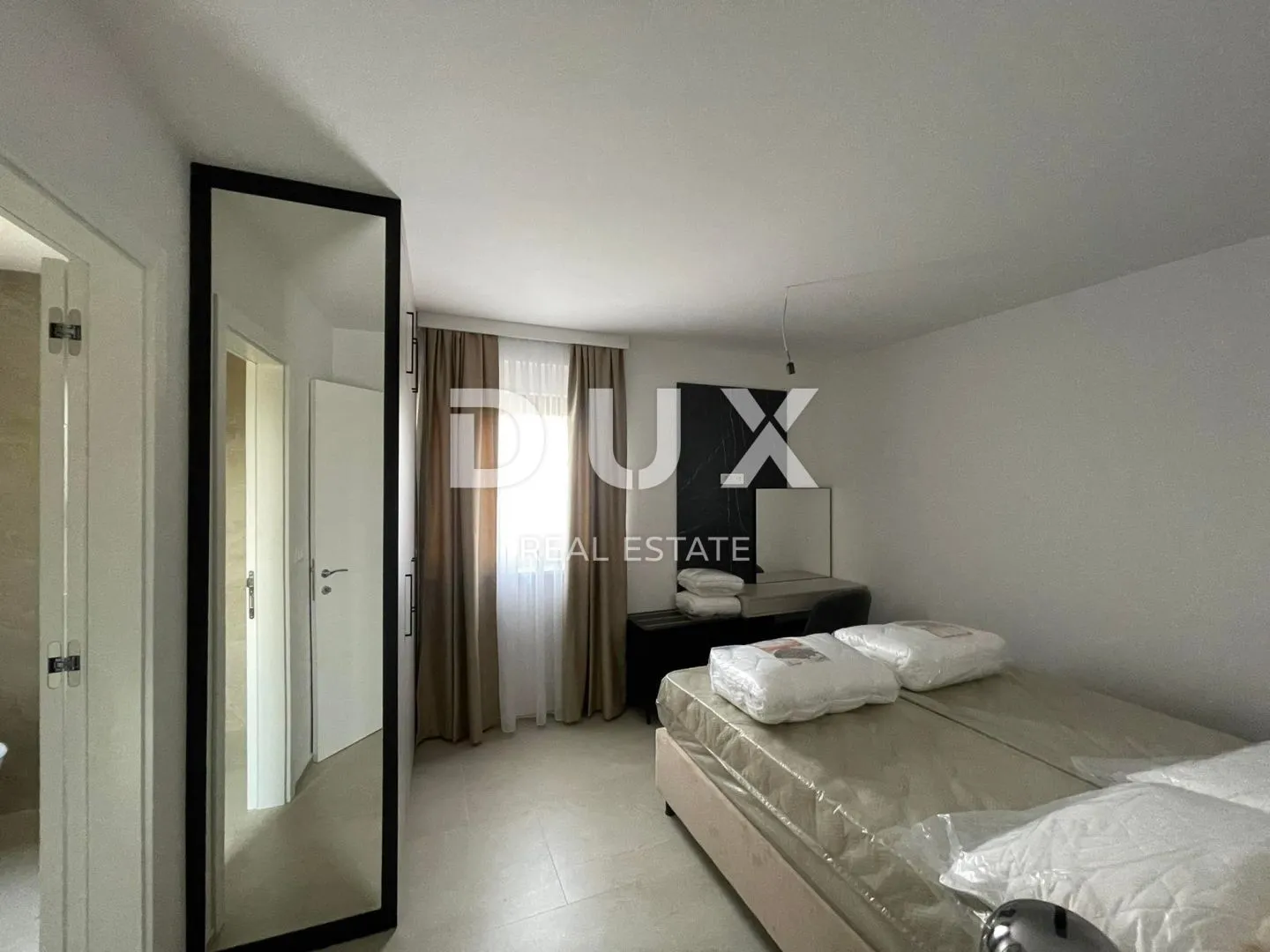 istra, medulin- luksuzan penthouse sa pogledom na more! novogradnja! - slika 13
