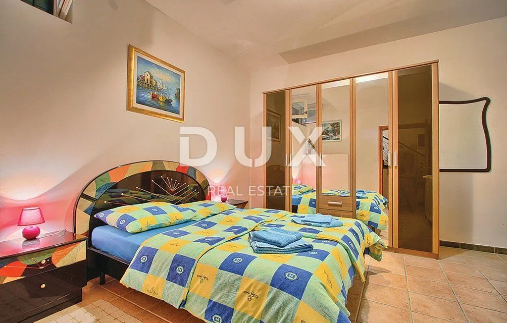 istra, poreč - prestižna vila na rijetko dostupnoj lokaciji! - slika 27