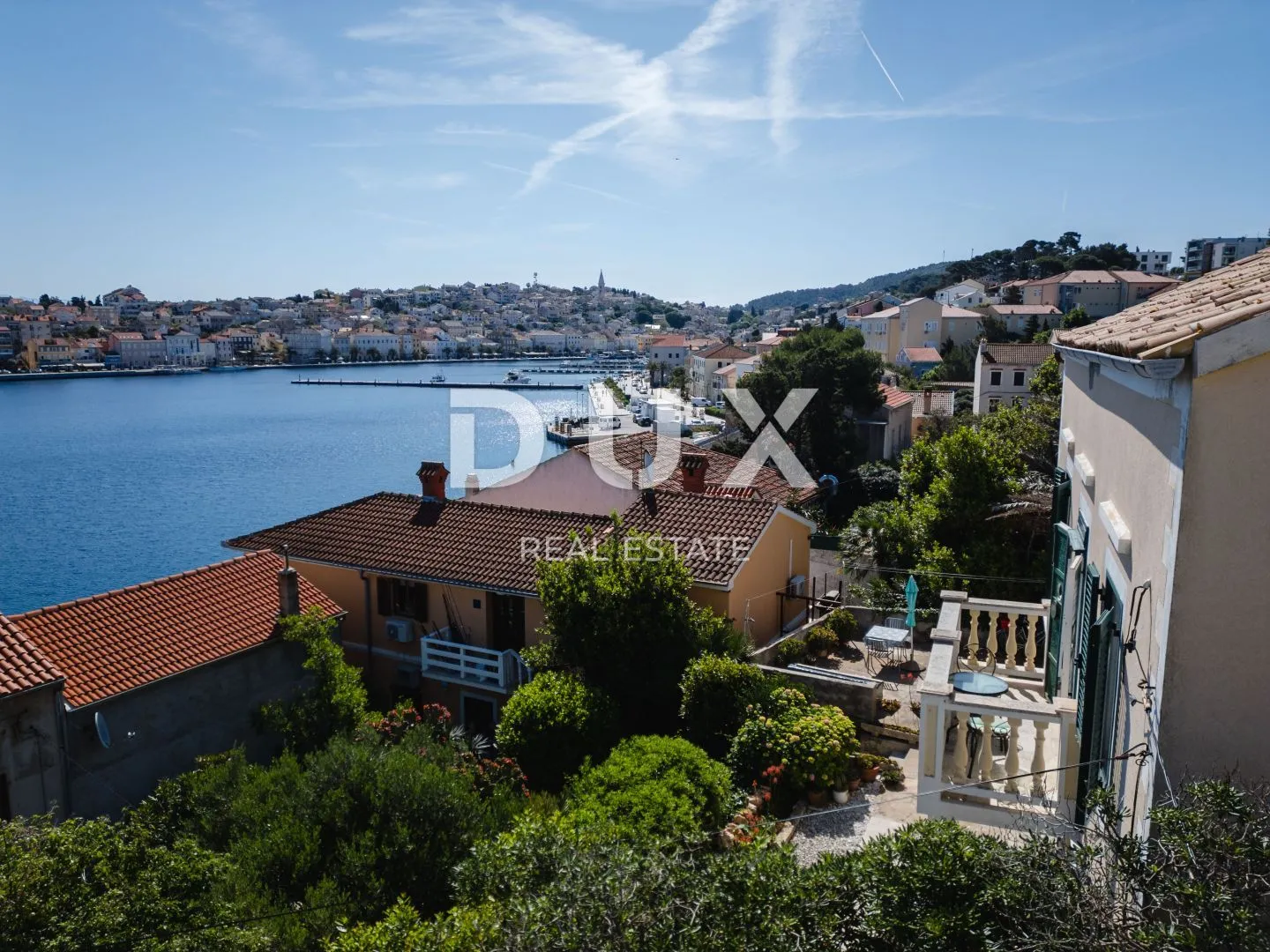 kvarner, mali lošinj - vila blizu mora s vlastitim vezom za brodice - slika 1