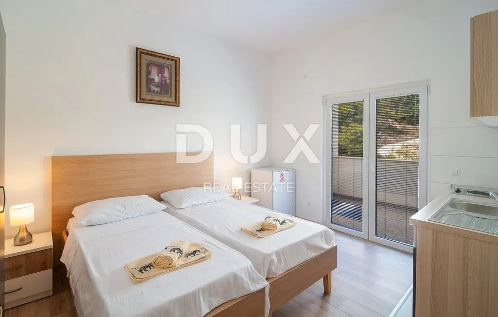 otok brač- predivna kuća sa pogledom na more! - slika 14