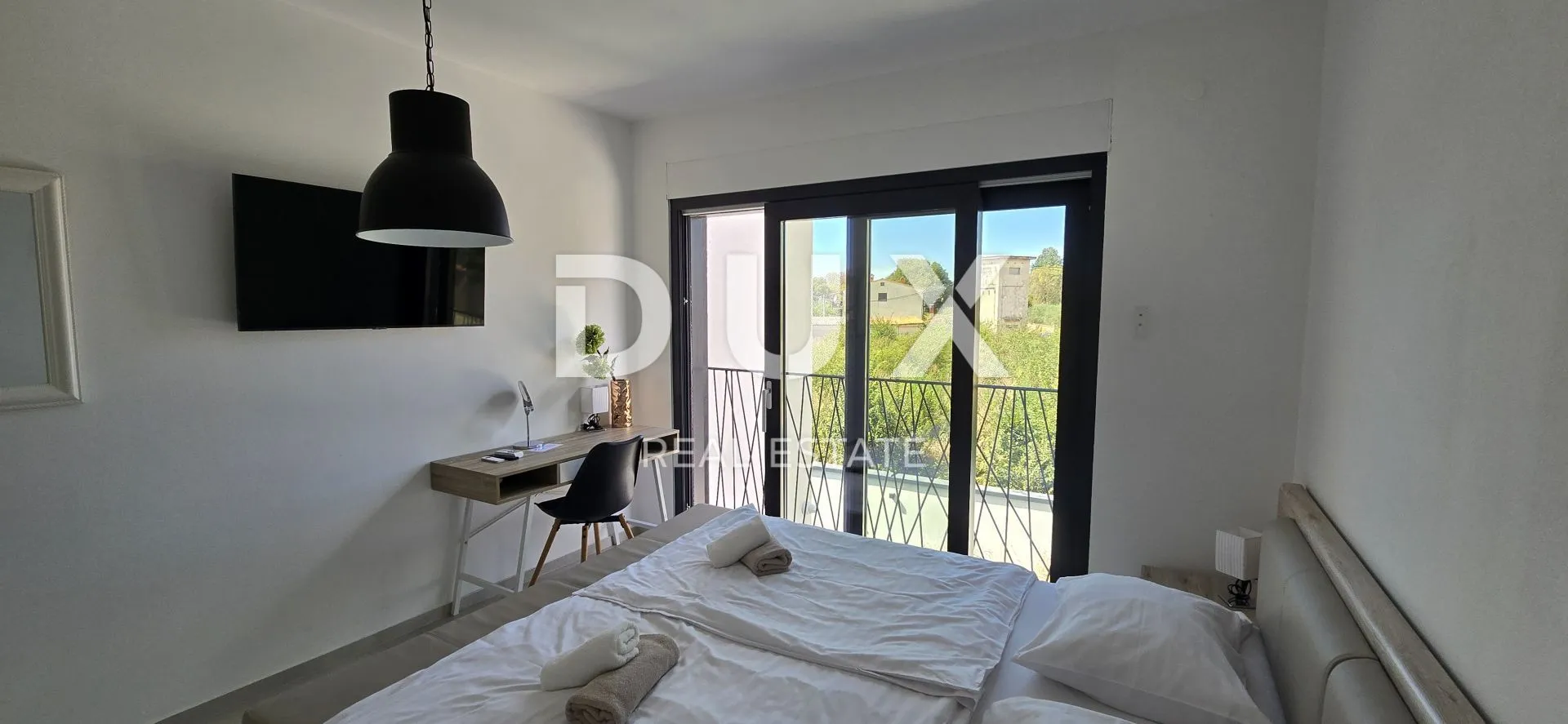 istra, loborika - moderna vila s bazenom - slika 26
