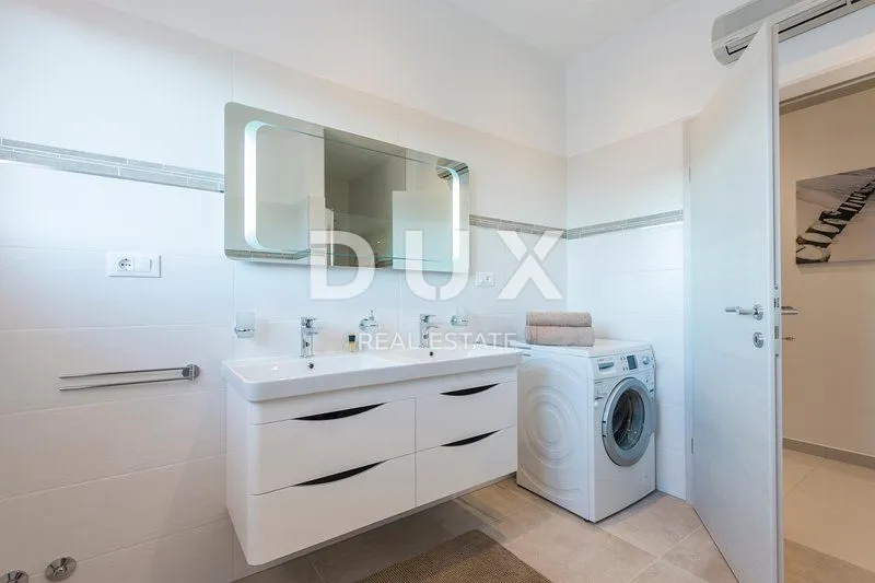 istra, medulin - luksuzan apartman na top lokaciji! - slika 19