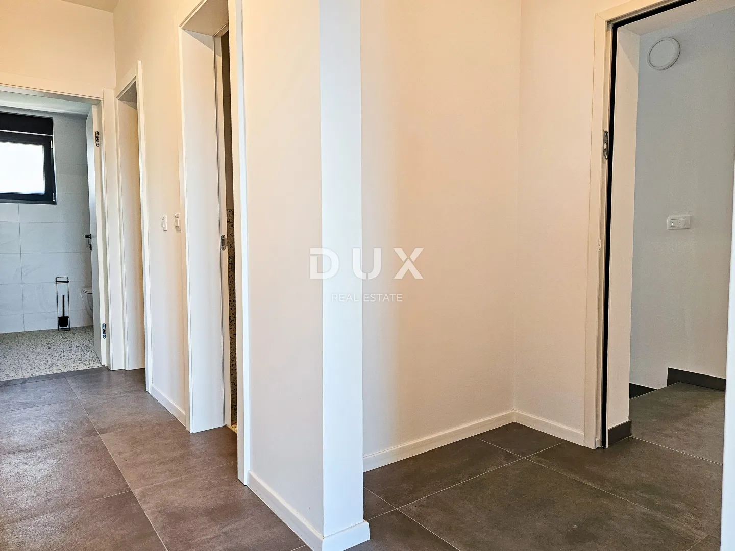 rab, barbat, dvosobni stan, 95 m2, pogled more - slika 7