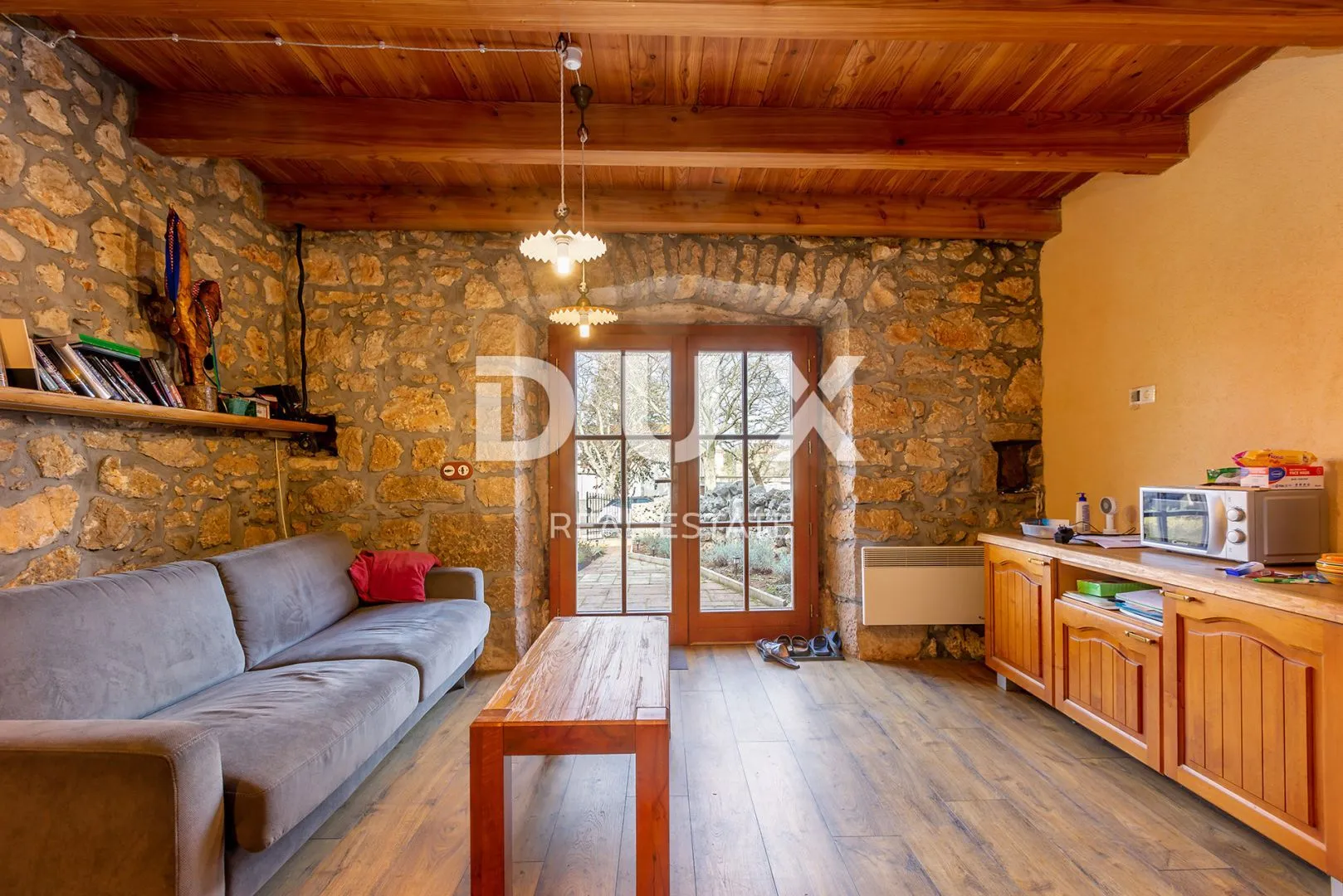 krk, malinska, kamena kuća, 141 m2, konoba - slika 4