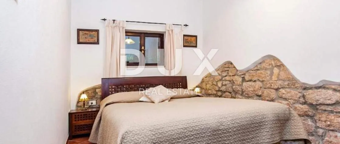 istra, rovinj - apartman u srcu grada 70 metara od mora! - slika 12