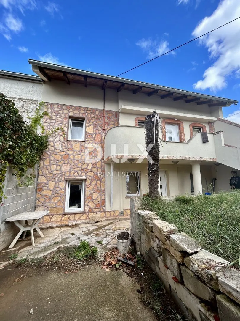 zadar, debeljak - prostrana kuća s pomoćnim objektom/apartmanom - slika 4