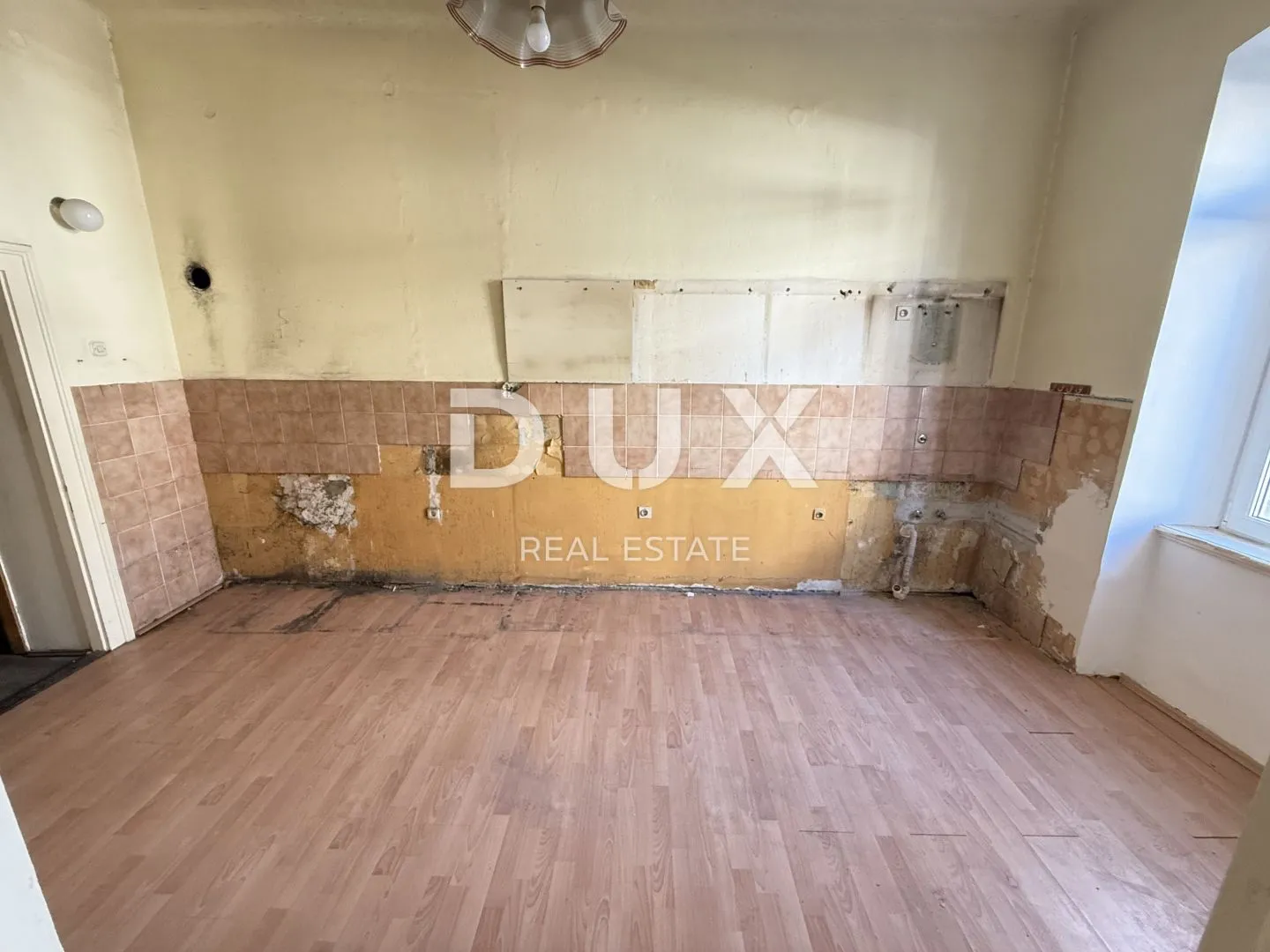 kvarner, crikvenica, dvoetažni apartman, 84 m2, 1. red do mora, centar - slika 4