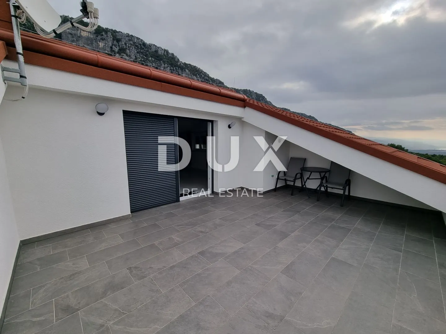 vinodolska dolina, bribir - stan u potkrovlju sa prekrasnim pogledom - slika 6