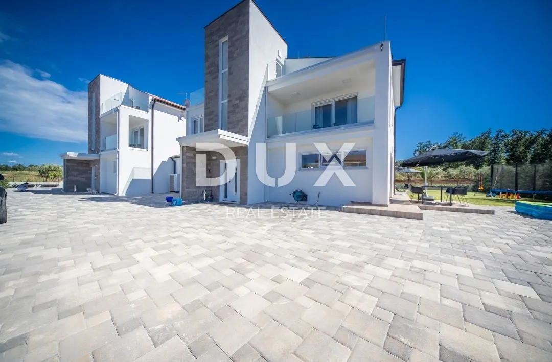 istra, poreč - luksuzna vila na mirnoj lokaciji! - slika 31